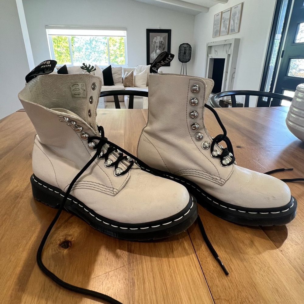 Doc Marten 1460 Pascal